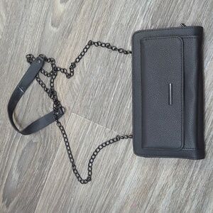 NWOT Black Chain Cross Body Going Out Bag Wallet!! Super Nice!!